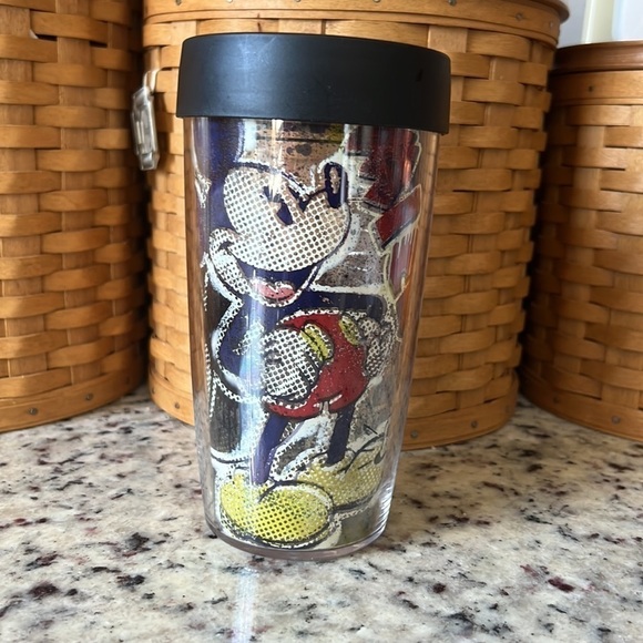 Tervis 16 oz  double walled Mickey Mouse cup/tumbler Plastic - Picture 2 of 8